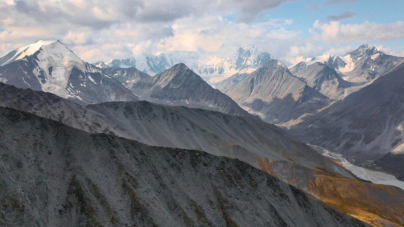 Гора Белуха